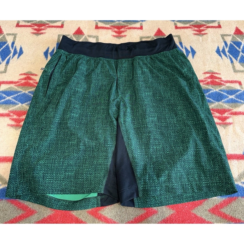 Lululemon T.H.E. Short 9.5" Linerless Limited Edition Green Pattern Medium Men's